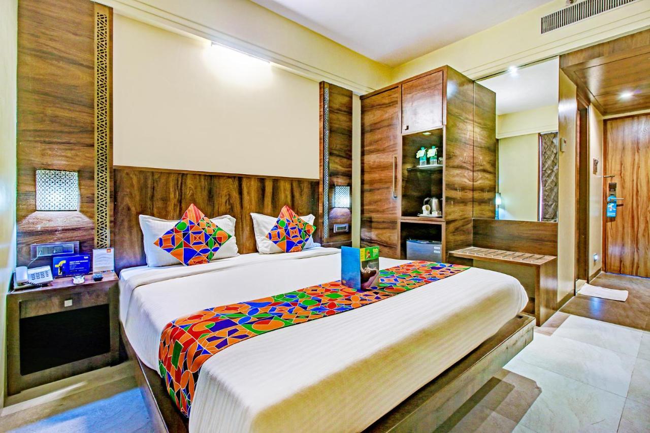 Hotel Crawford Inn Bombay Extérieur photo
