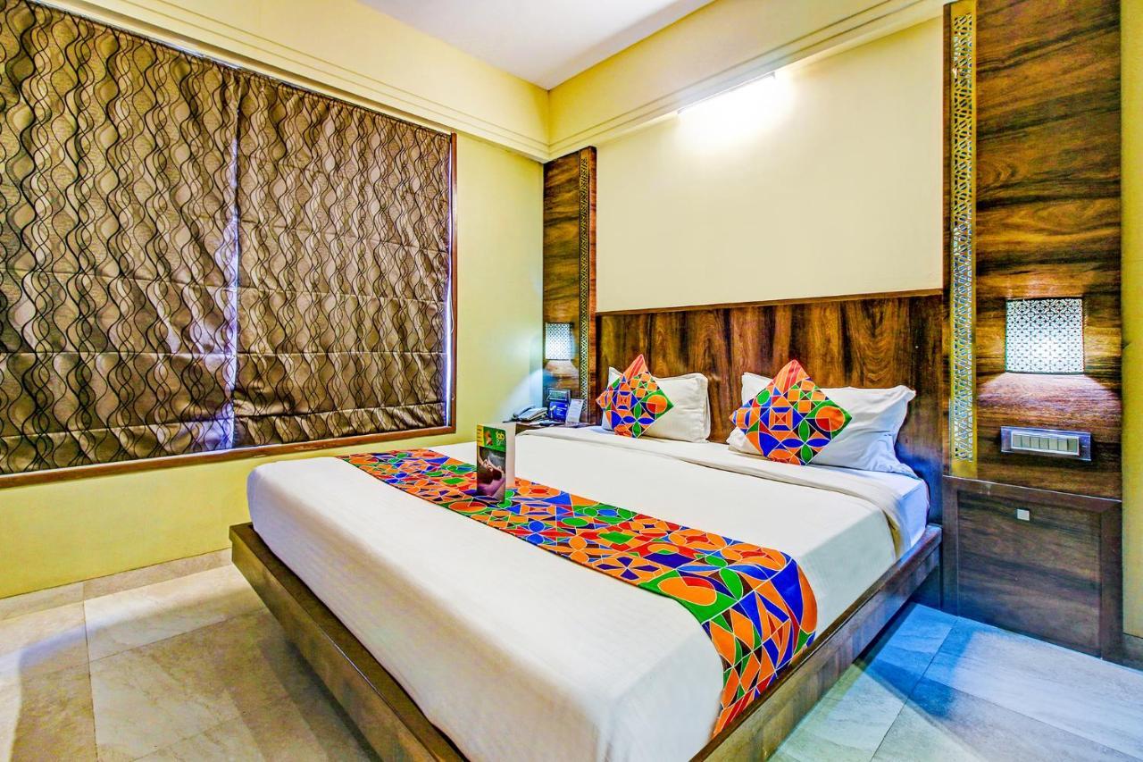 Hotel Crawford Inn Bombay Extérieur photo