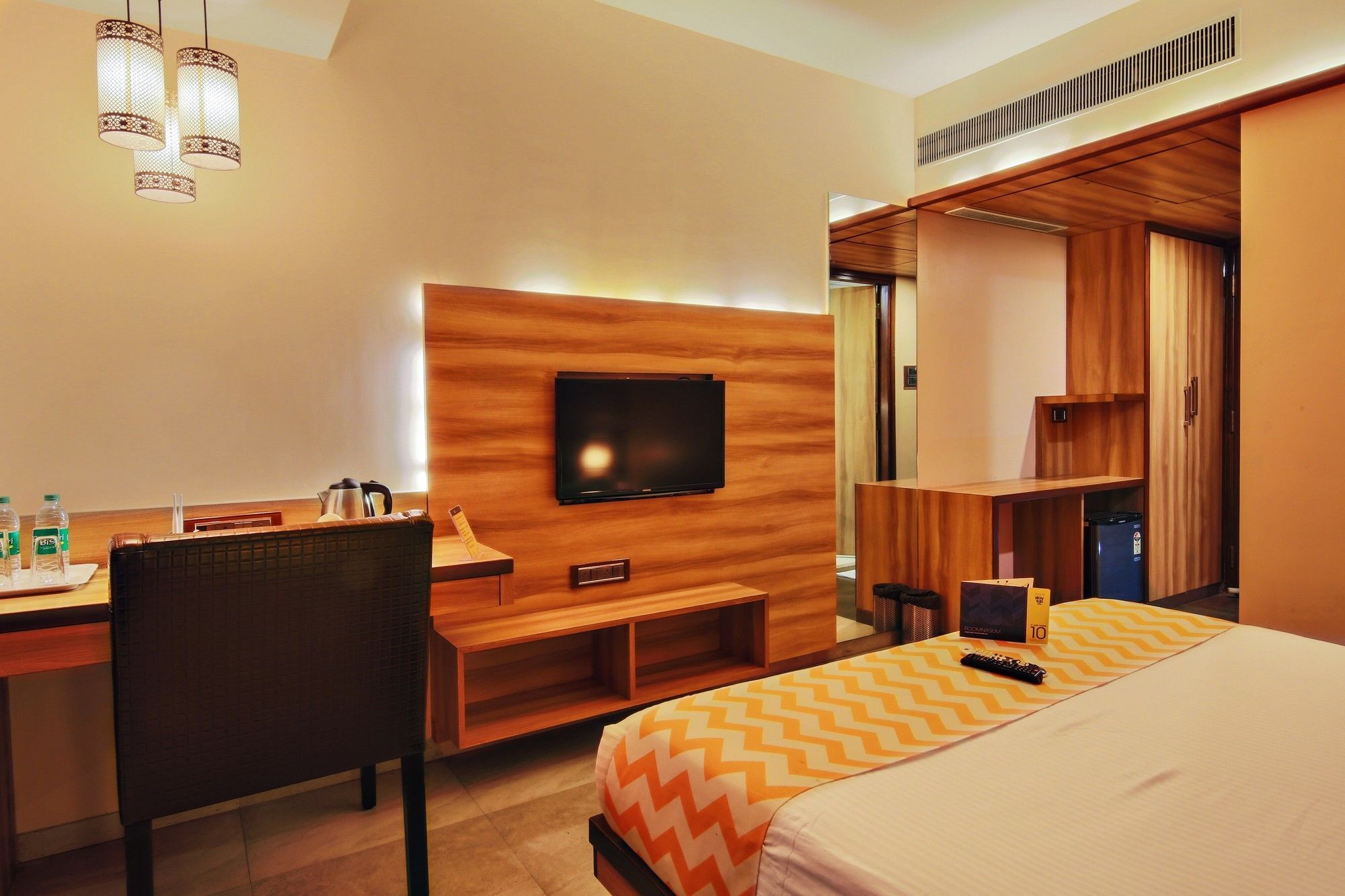 Hotel Crawford Inn Bombay Extérieur photo