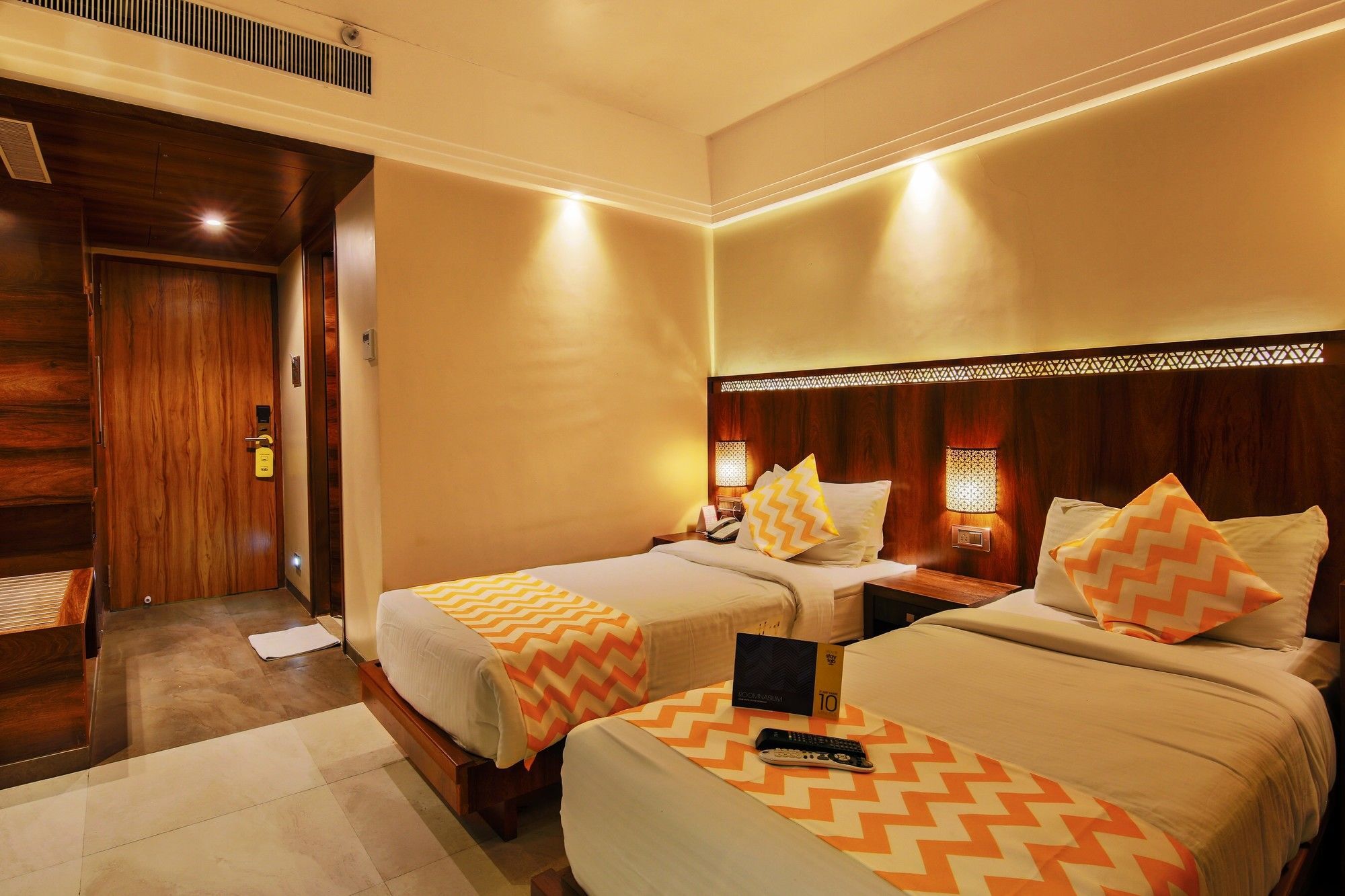 Hotel Crawford Inn Bombay Extérieur photo